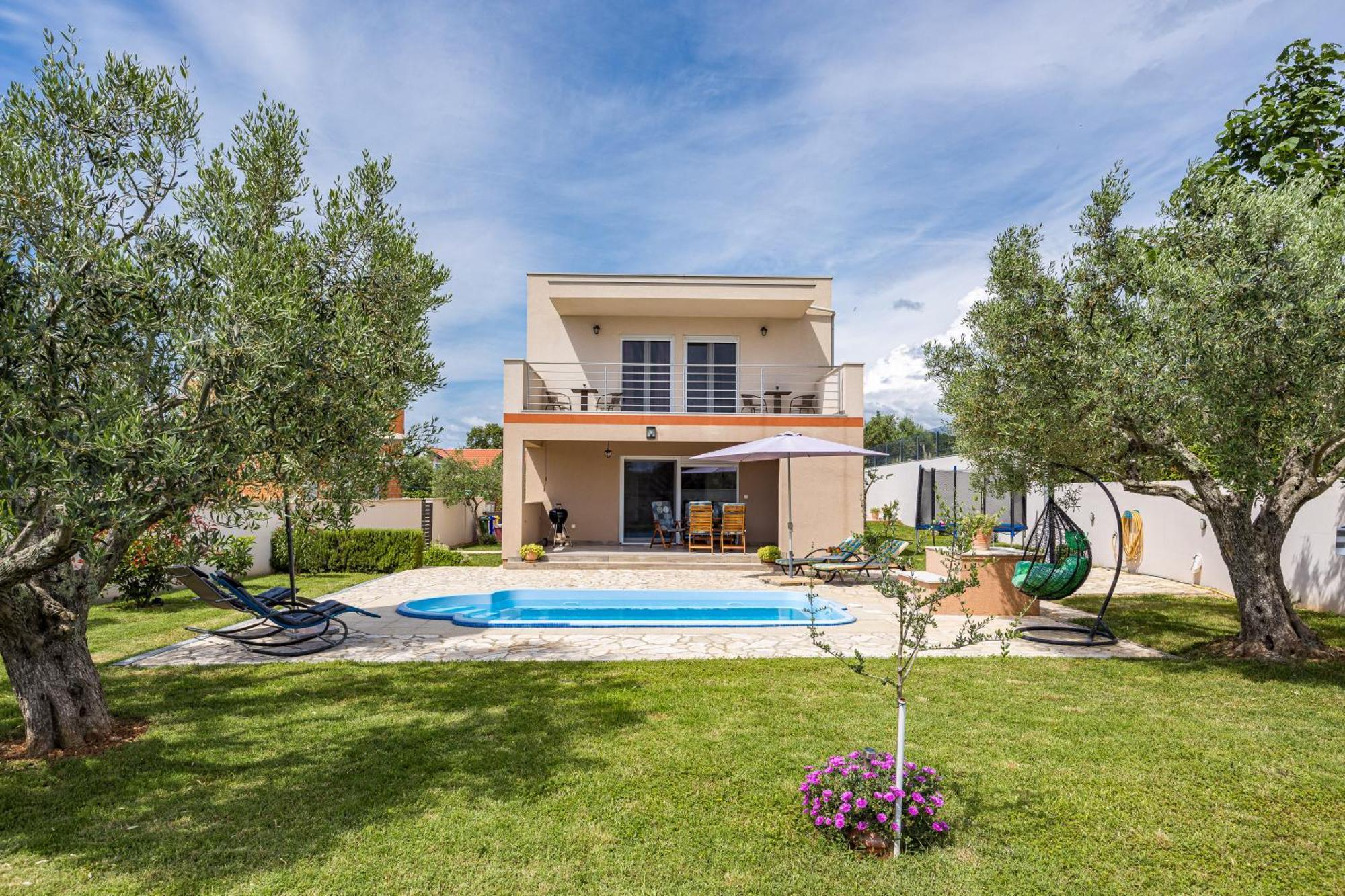 Villa Sunny Olive Peroj Buitenkant foto