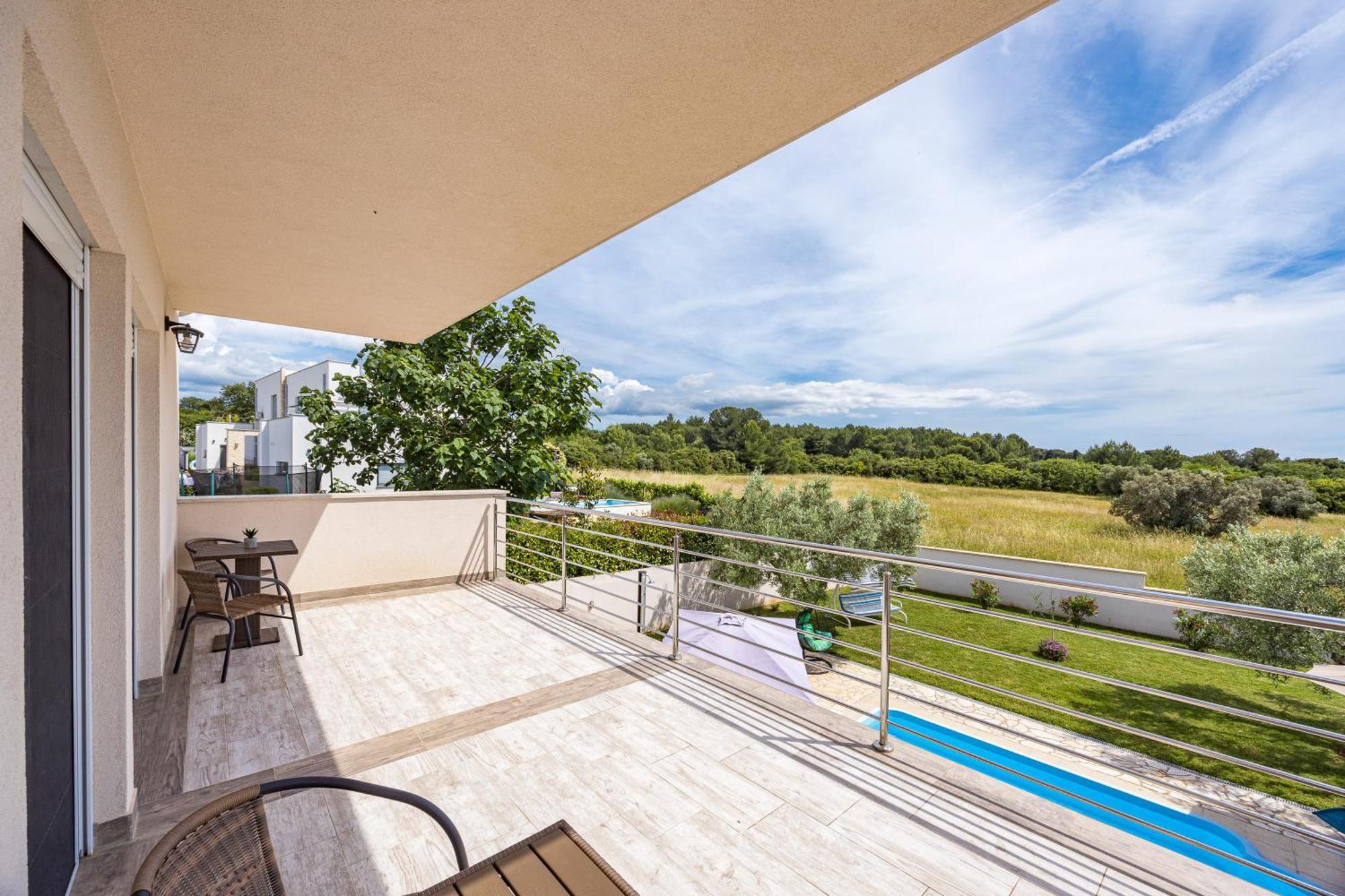 Villa Sunny Olive Peroj Buitenkant foto