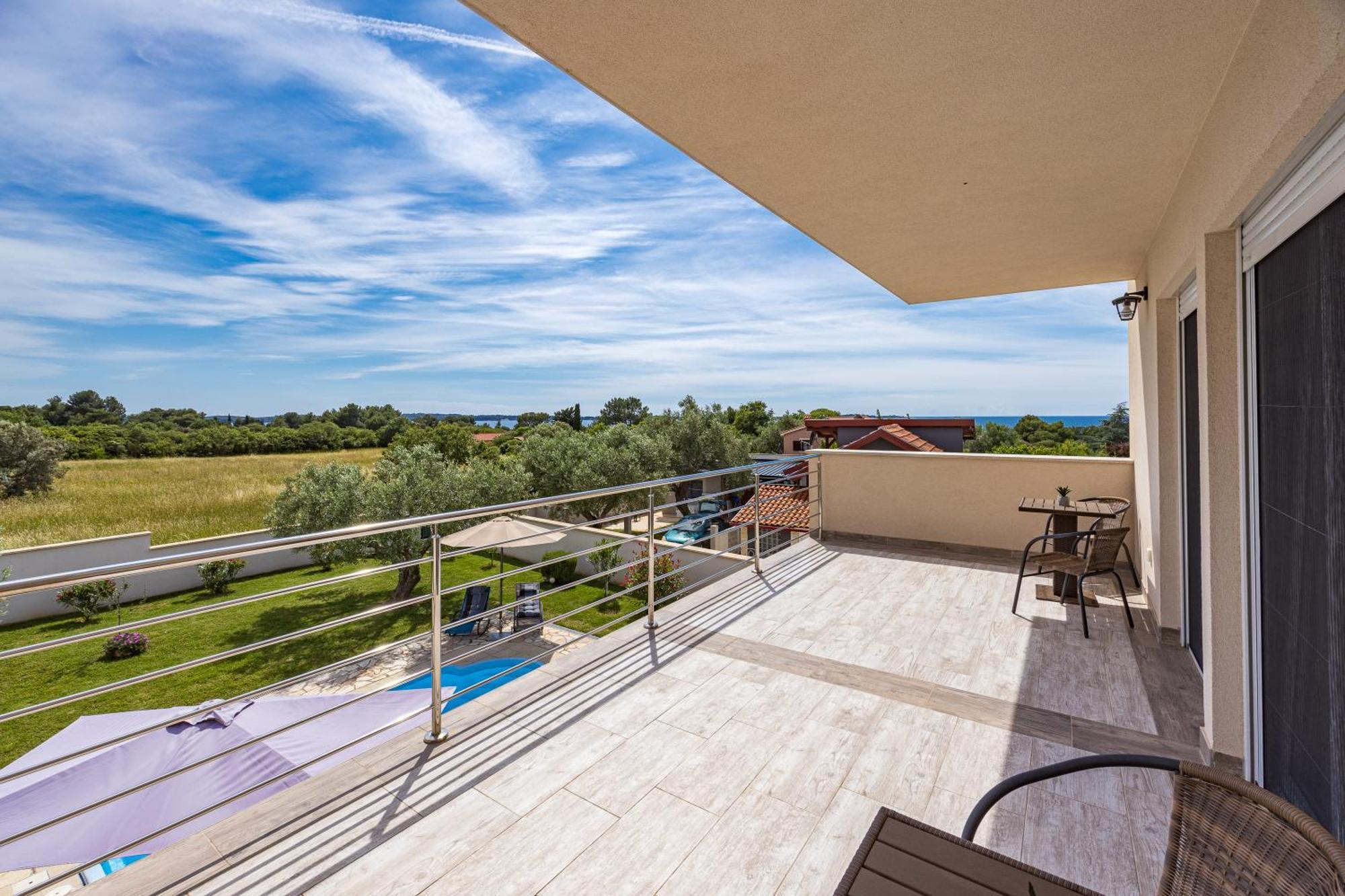 Villa Sunny Olive Peroj Buitenkant foto