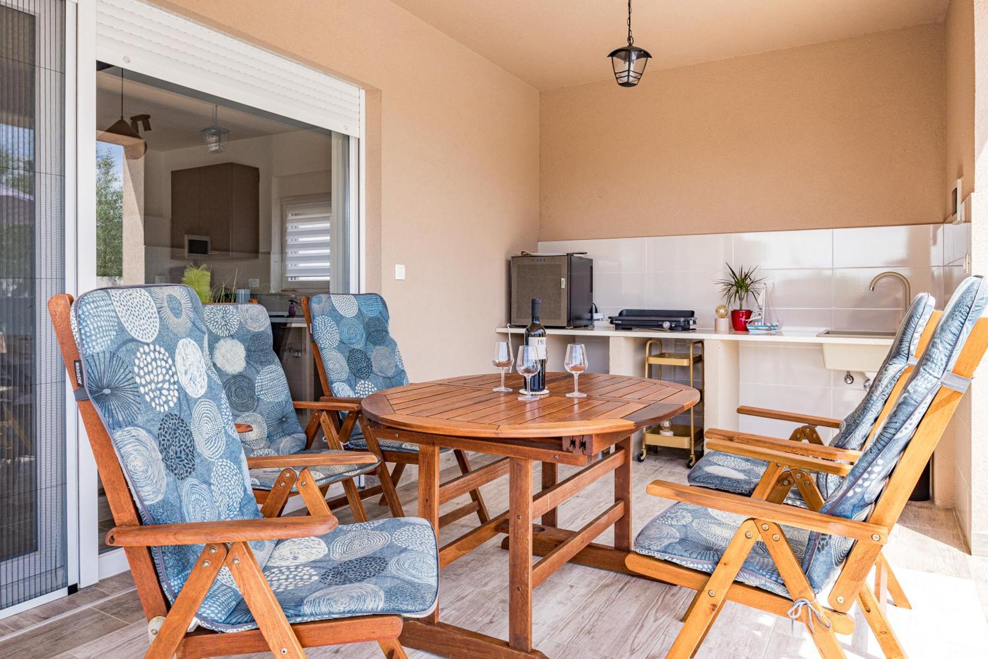 Villa Sunny Olive Peroj Buitenkant foto