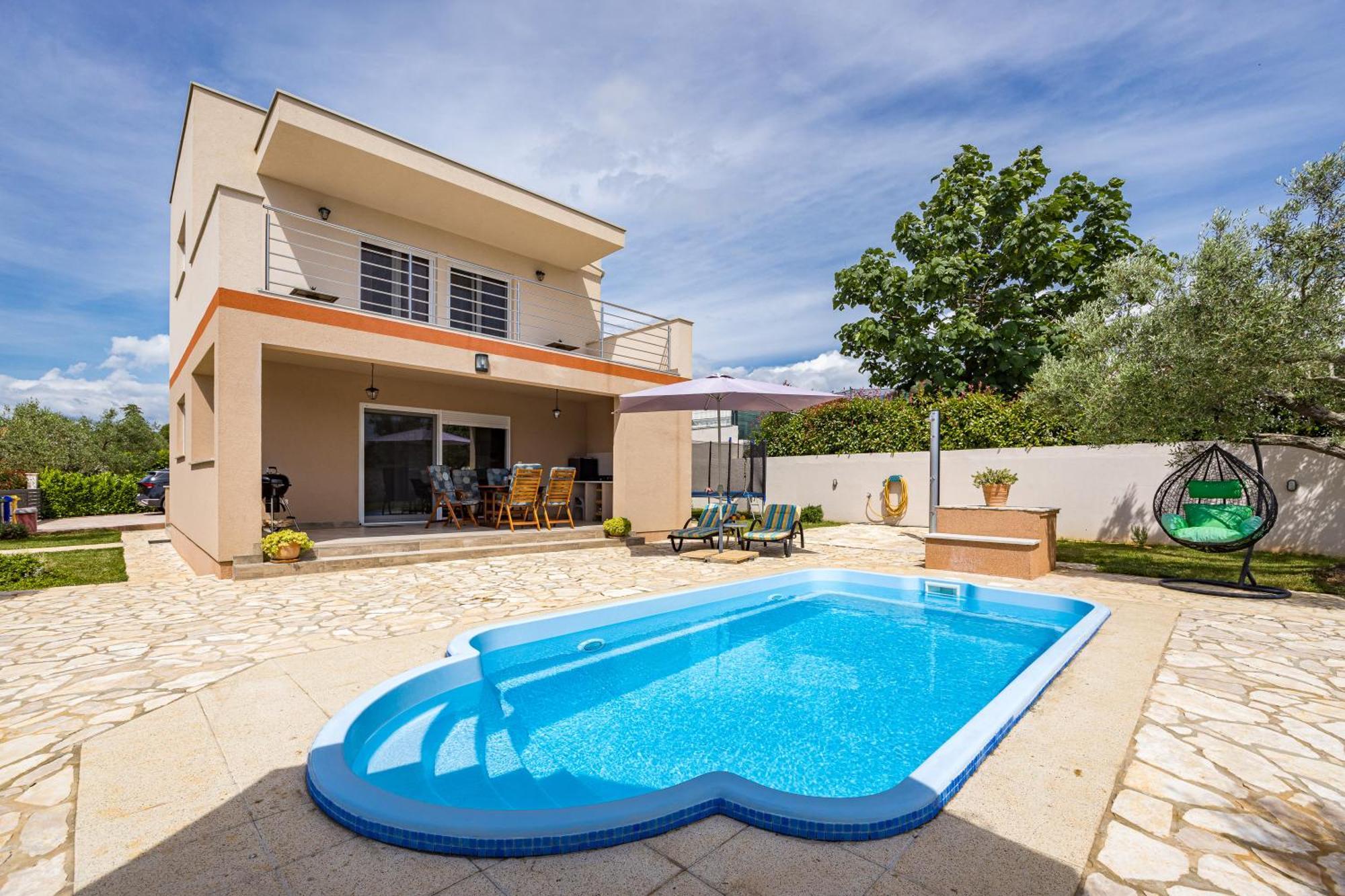 Villa Sunny Olive Peroj Buitenkant foto